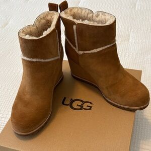 UGG Brown Suede Winter Boots